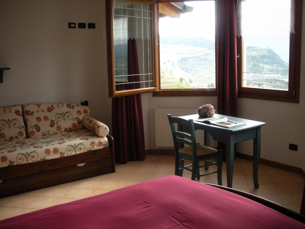 فيلا Agritur Maso Pomarolli Giovo الغرفة الصورة